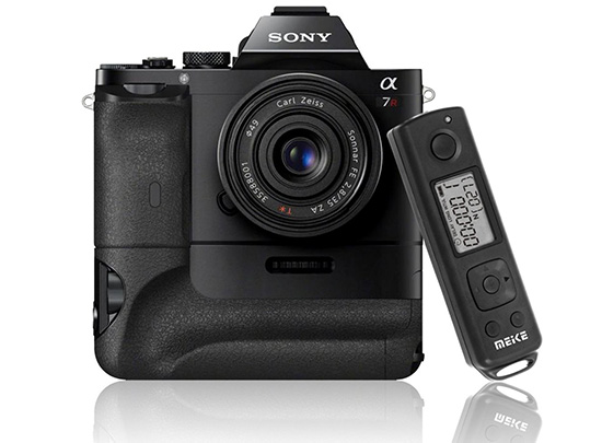 Meike MK-A7II PRO Battery Grip Built-in 2.4GHZ Remote For Sony A7II / A7RII by  in  - EC MALL