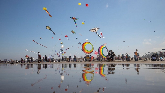 Canon RF 15-35mm f/2.8L IS USM Lens by  in  - EC MALL