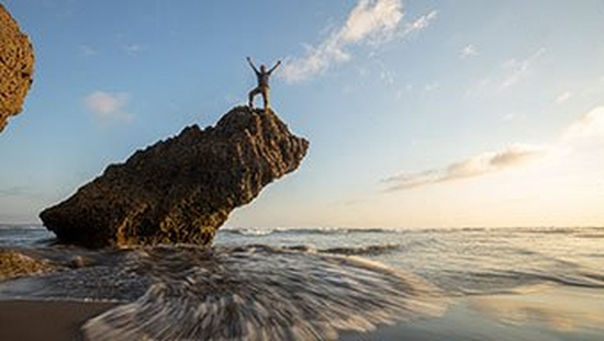 Canon RF 15-35mm f/2.8L IS USM Lens by in - EC MALL