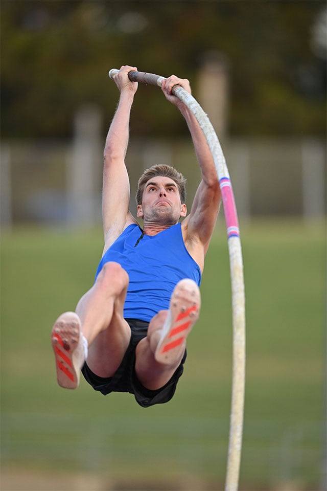 Nikon D6 by  in  - EC MALL