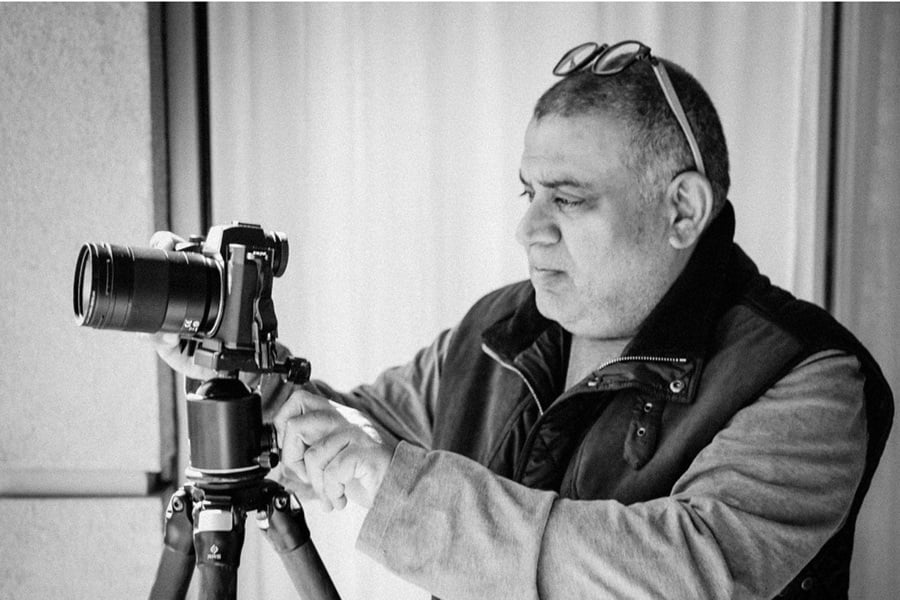 Leica SL2 Mirrorless Digital Camera (10856) by  in  - EC MALL