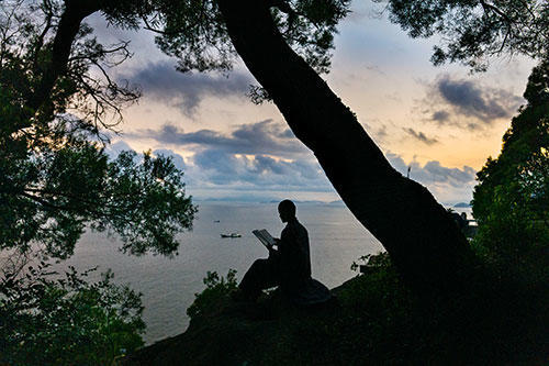 Leica SL2 Mirrorless Digital Camera (10856) by  in  - EC MALL