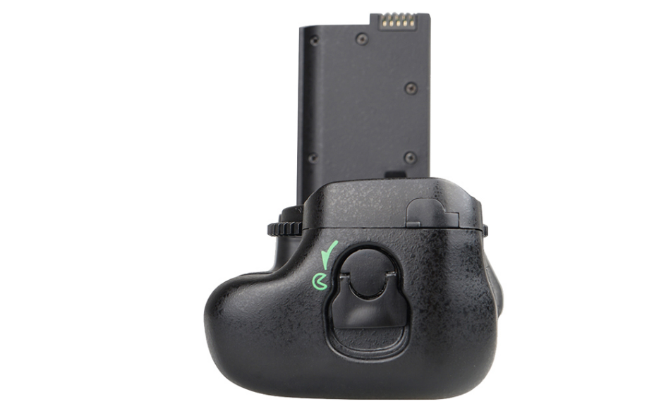 Battery Grip For Nikon D7500 by  in  - EC MALL