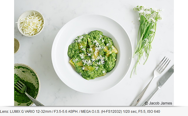 Panasonic Lumix DC-G100 (Clearance Sale มีจำนวนจำกัด) by  in  - EC MALL