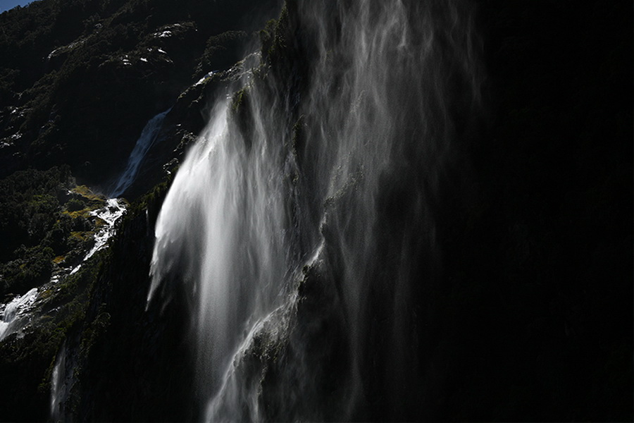 Nikon NIKKOR Z 70-200mm f/2.8 VR S Lens by  in  - EC MALL