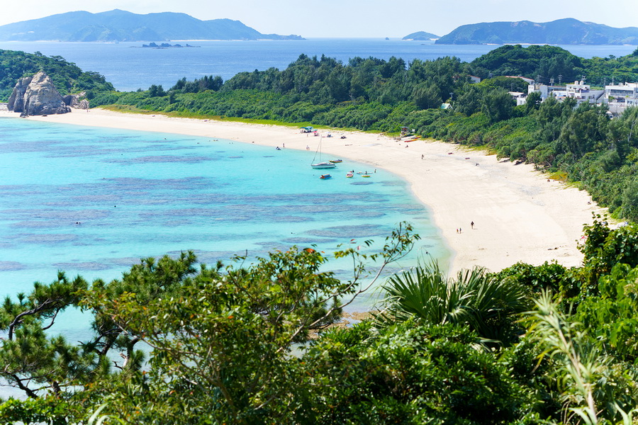 Tamron 70-300mm f/4.5-6.3 Di III RXD For Sony FE by  in  - EC MALL