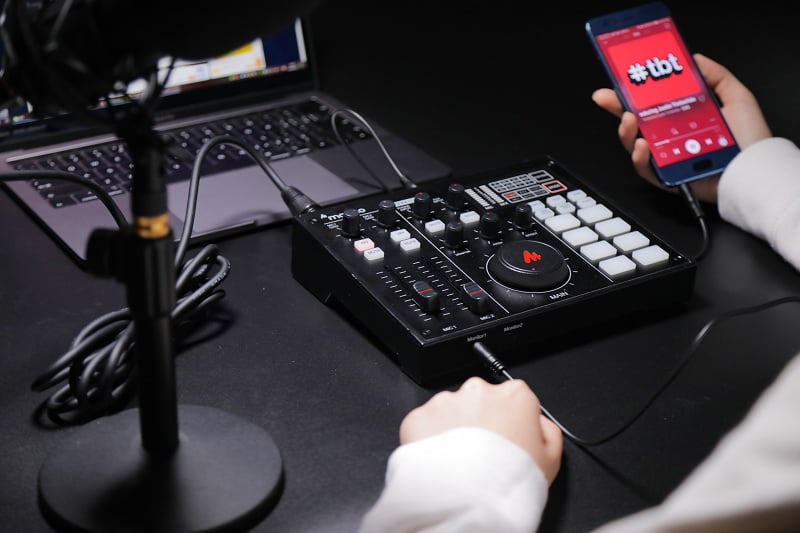 Maonocaster AU-AM100 All-in-One Podcast Production Studio by  in  - EC MALL