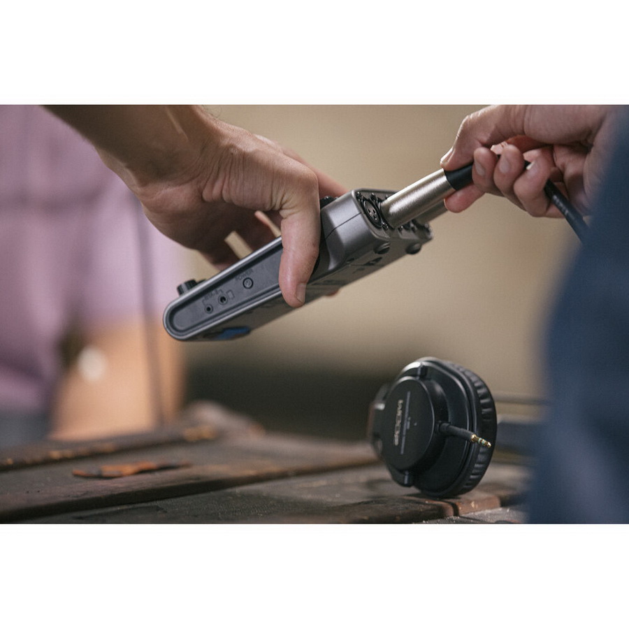 Zoom PodTrak P4 Portable Multitrack Podcast Recorder by  in  - EC MALL