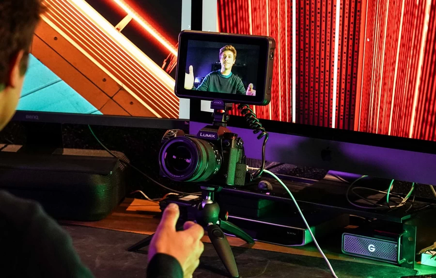 Atomos Shinobi 7" 4K HDMI/SDI Monitor by  in  - EC MALL