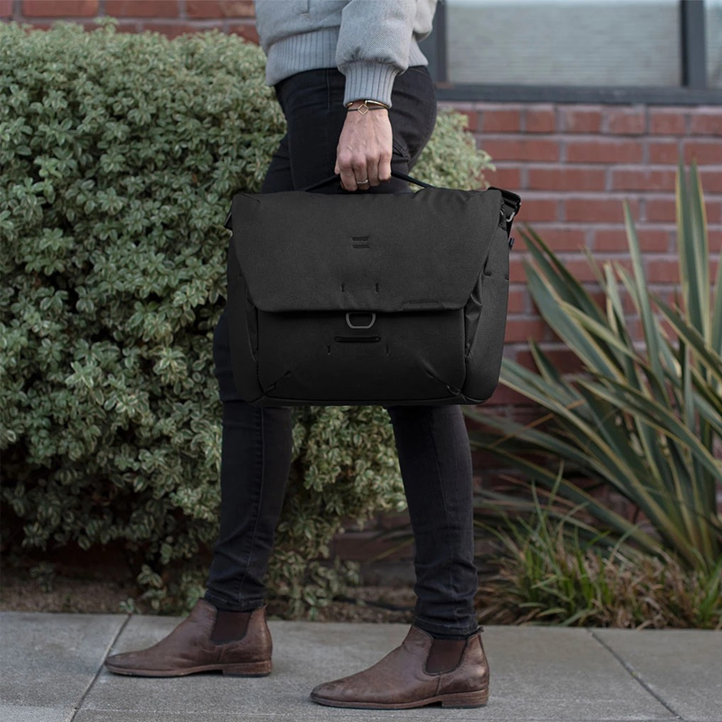 Peak Design Everyday Messenger V2 13L by  in  - EC MALL