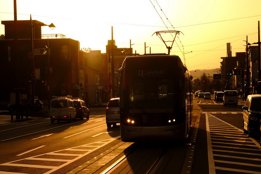 Tokina atx-m 56mm f/1.4 Lens by  in  - EC MALL