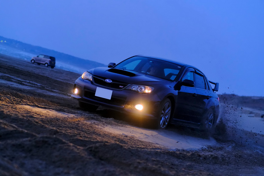 Tokina atx-m 56mm f/1.4 Lens by  in  - EC MALL