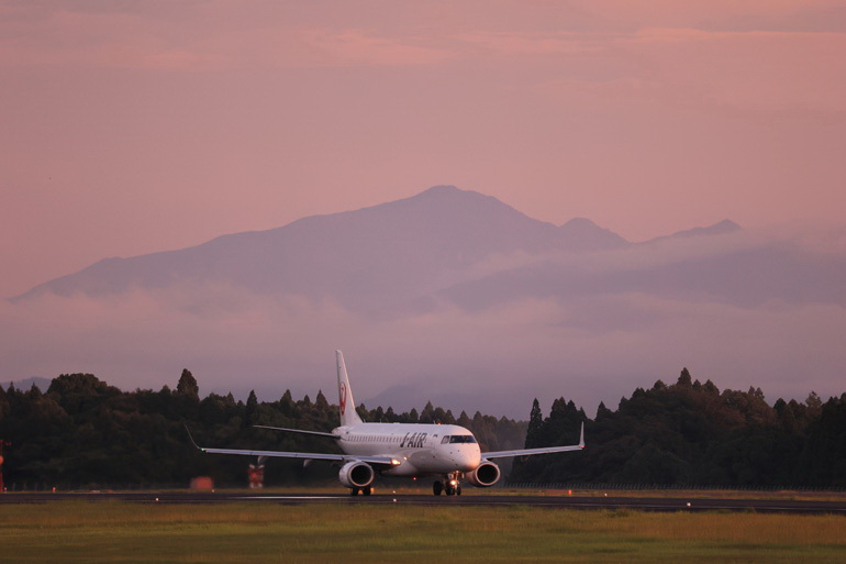 Canon RF 100-400mm f/5.6-8 IS USM Lens by  in  - EC MALL