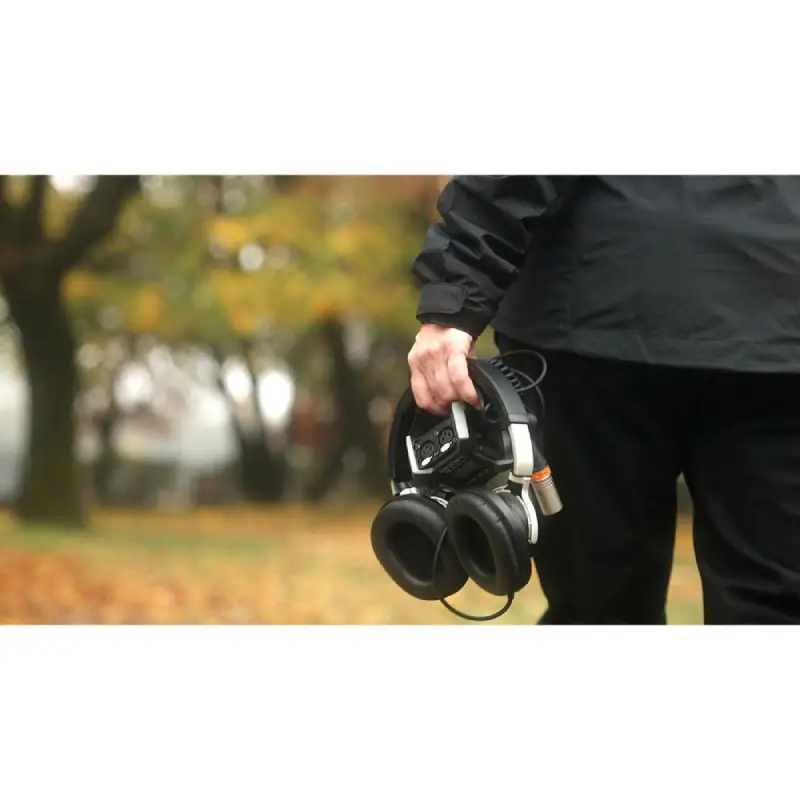 Zoom F3 2-Input / 2-Track Portable Field Recorder by  in  - EC MALL