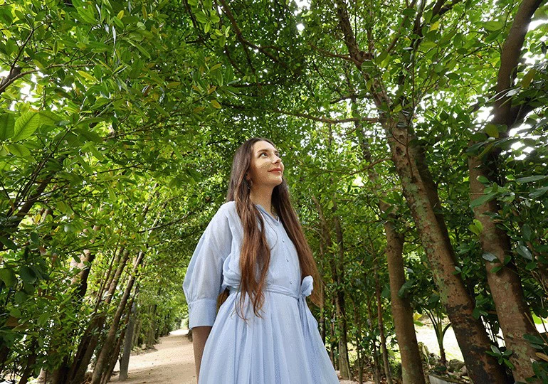 Canon RF 15-30mm f/4.5-6.3 IS STM Lens by  in  - EC MALL