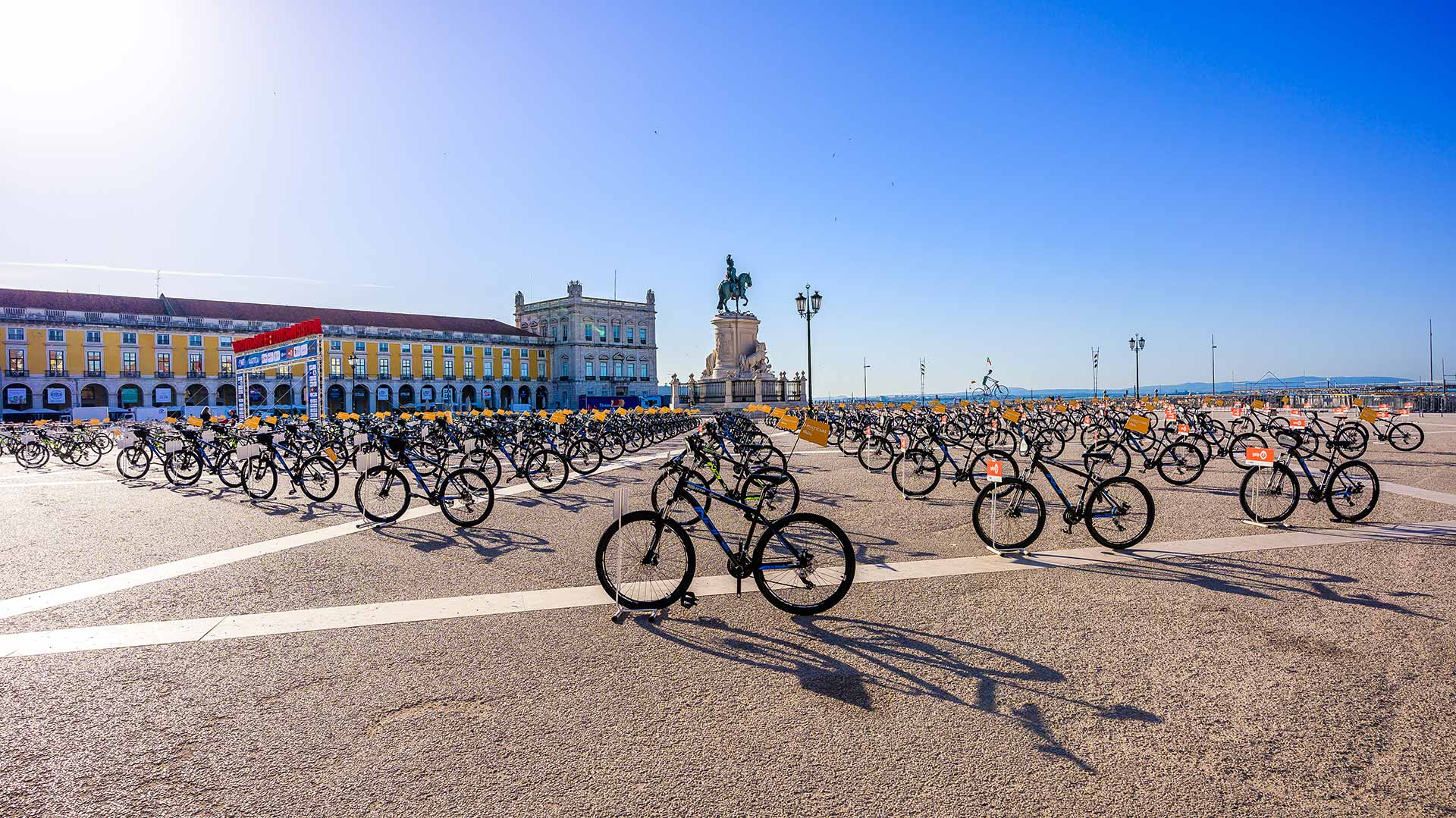 Nikon NIKKOR Z 17-28mm f/2.8 Lens by  in  - EC MALL