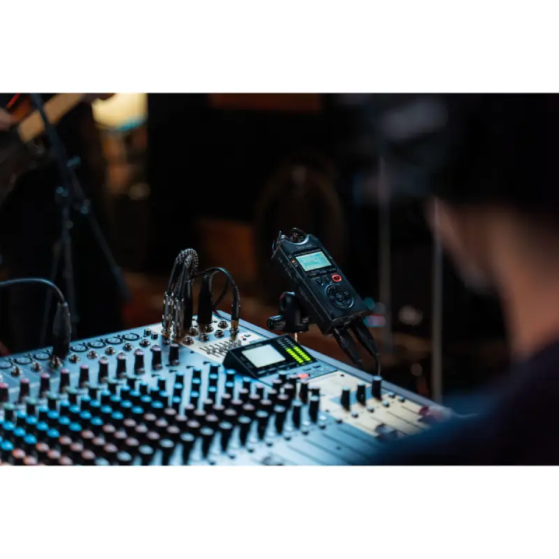 Tascam DR-40X-4Track Digital Audio Recorder and USB Audio Interface by  in  - EC MALL