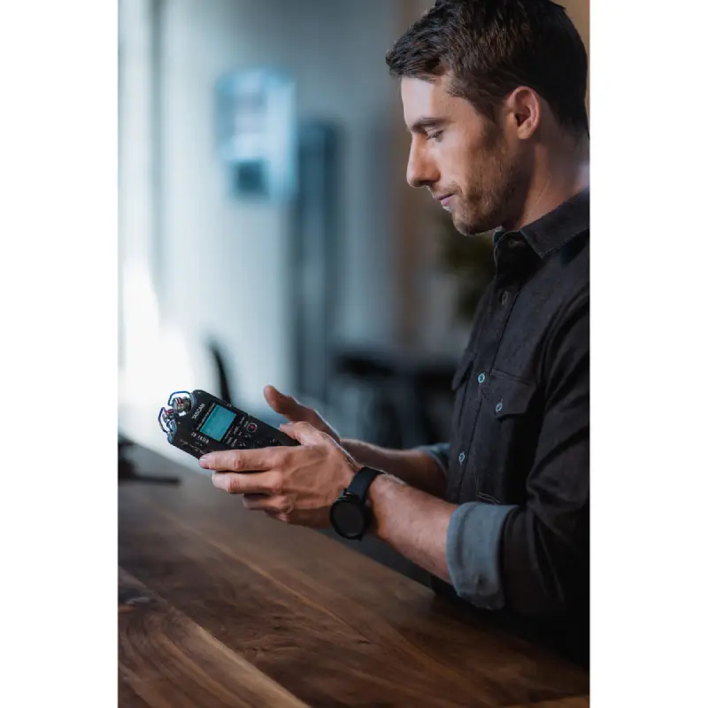 Tascam DR-40X-4Track Digital Audio Recorder and USB Audio Interface by  in  - EC MALL