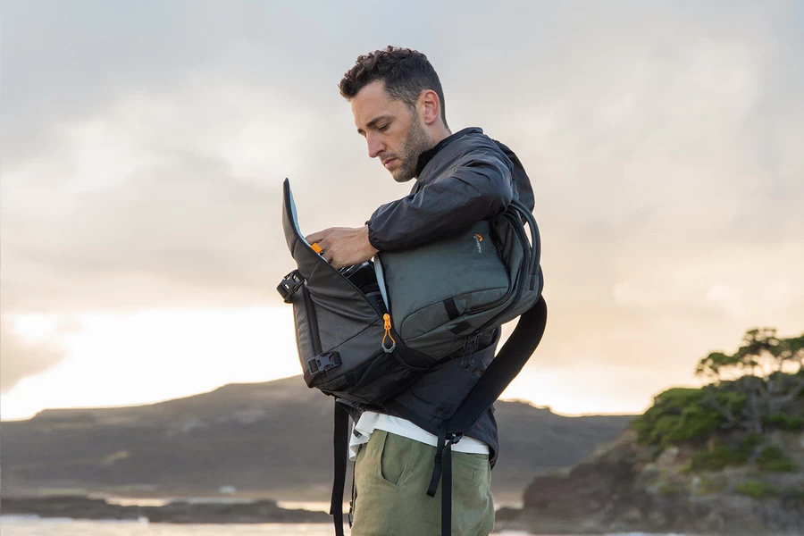 Lowepro Fastpack BP 250 AW III Backpack by in - EC MALL