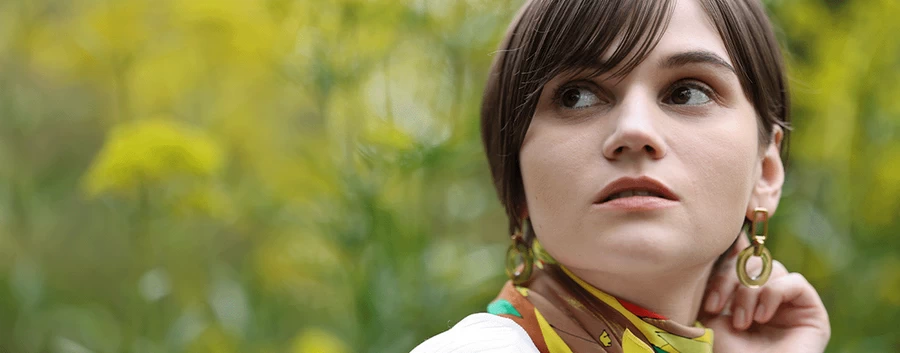 Canon RF 135mm f/1.8L IS USM Lens by  in  - EC MALL