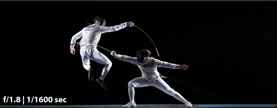 Canon RF 135mm f/1.8L IS USM Lens by  in  - EC MALL