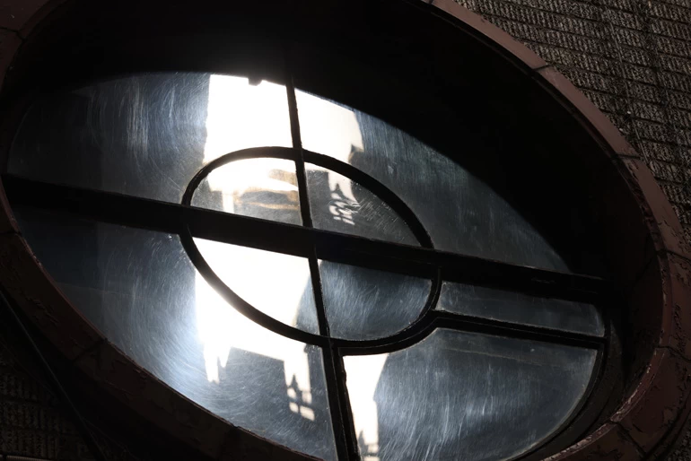 Canon RF 135mm f/1.8L IS USM Lens by  in  - EC MALL