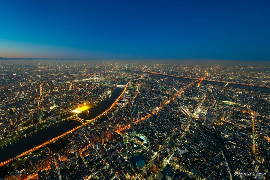 Panasonic Lumix S 14-28mm f/4-5.6 MACRO (S-R1428) L-Mount Lens by  in  - EC MALL