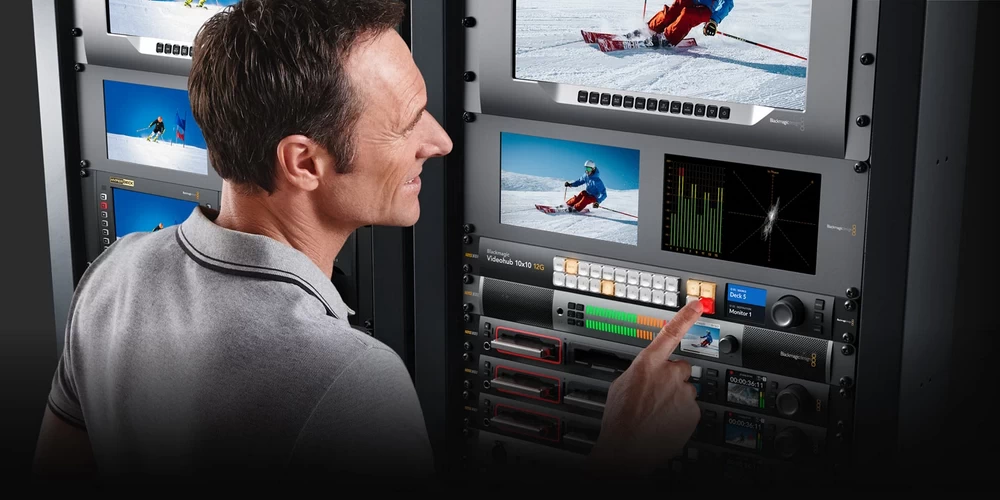 Blackmagic Design Videohub 40x40 12G by  in  - EC MALL
