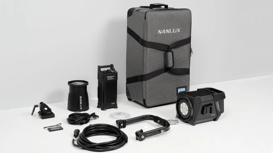 Nanlux Evoke 900C Spot Light with Trolley Case (Evoke 900C ST-KIT) by  in  - EC MALL