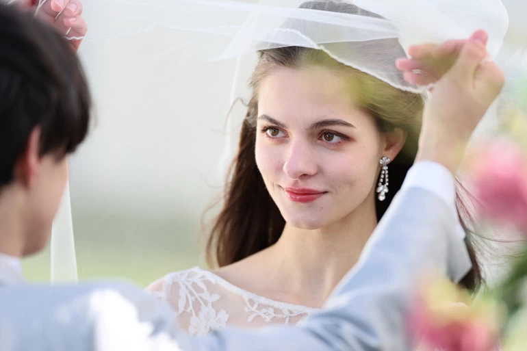 Canon RF 100-300mm f/2.8L IS USM Lens by  in  - EC MALL