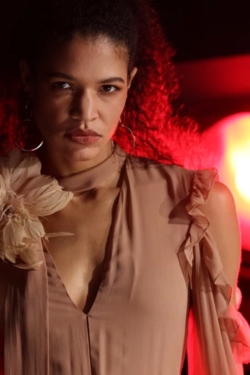 Canon RF 100-300mm f/2.8L IS USM Lens by  in  - EC MALL