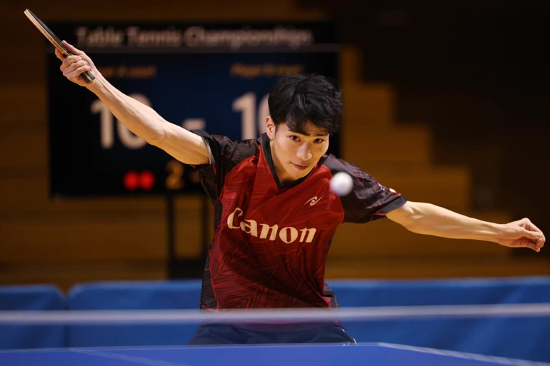 Canon RF 100-300mm f/2.8L IS USM Lens by  in  - EC MALL