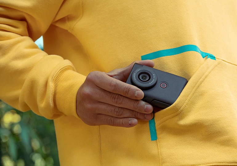 Canon PowerShot V10 Vlog Camera by  in  - EC MALL