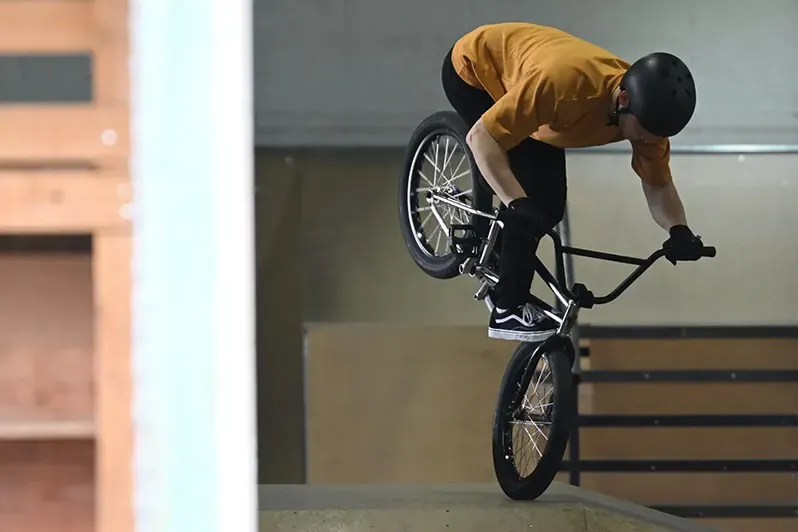 Nikon NIKKOR Z 70-180mm f/2.8 Lens by  in  - EC MALL