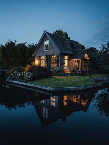 Sigma 10-18mm f/2.8 DC DN (C) Lens by  in  - EC MALL