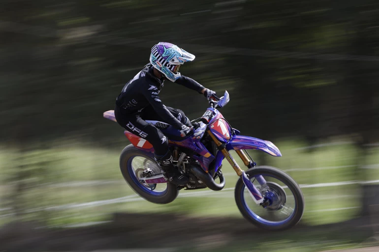 Canon RF 200-800mm f/6.3-9 IS USM Lens by  in  - EC MALL