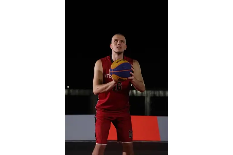 Canon RF 24-105mm f/2.8 L IS USM Z Lens by  in  - EC MALL