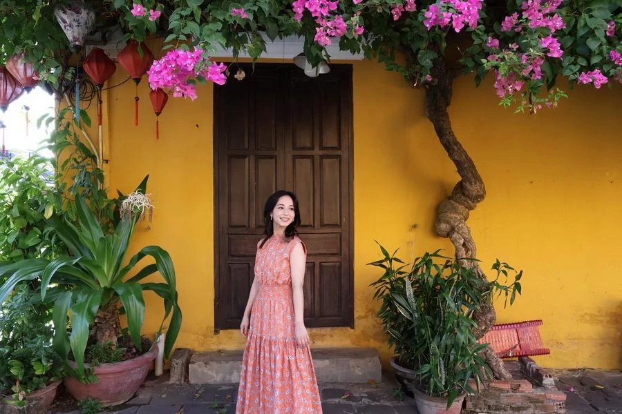 Canon RF-S 10-18mm f/4.5-6.3 IS STM Lens by  in  - EC MALL