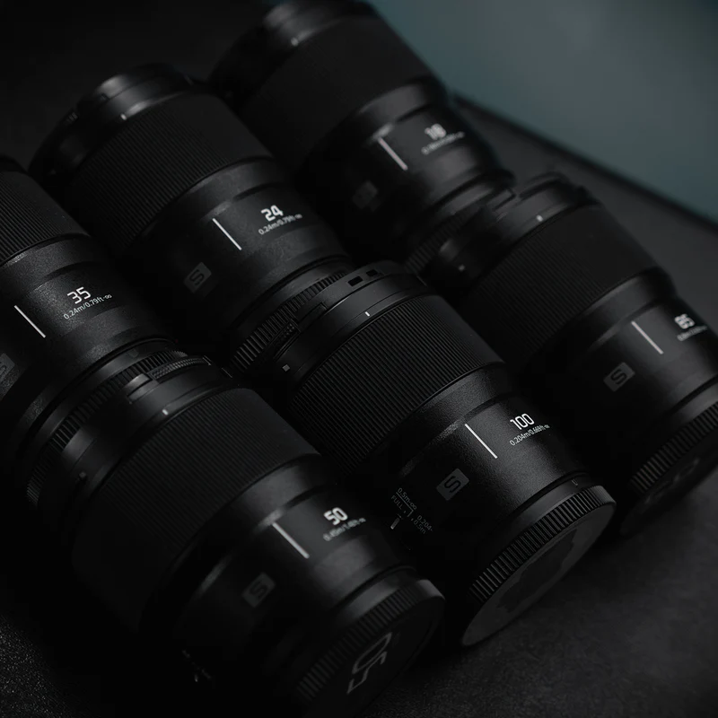 Panasonic Lumix S 100mm f/2.8 Macro Lens by  in  - EC MALL