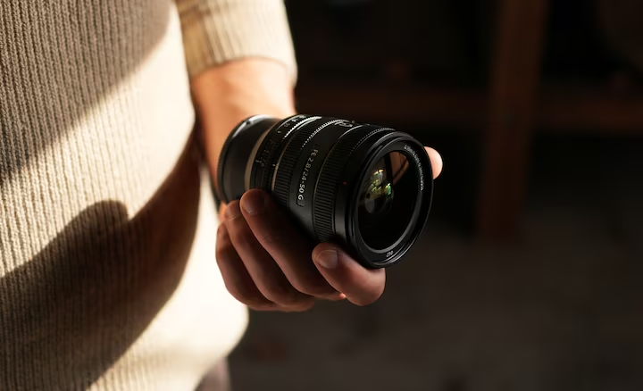 Sony FE 24-50mm F2.8 G Lens by  in  - EC MALL