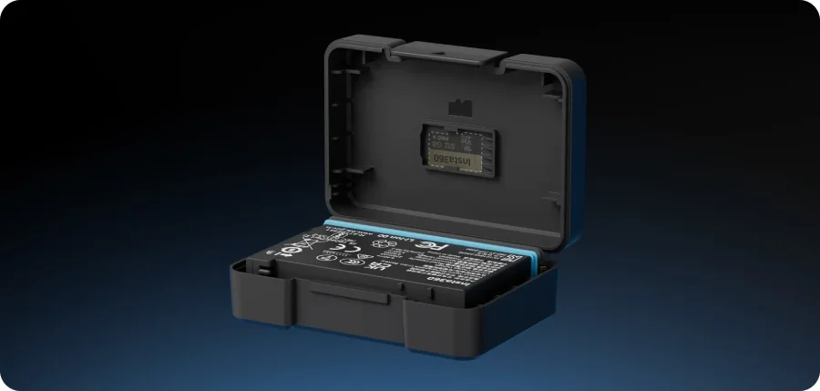 Insta360 X4 Fast Charge Hub by  in  - EC MALL