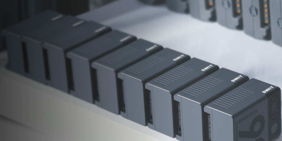 SWIT OMNI-99S 99Wh USB-C Info Pocket V-mount Battery by  in  - EC MALL