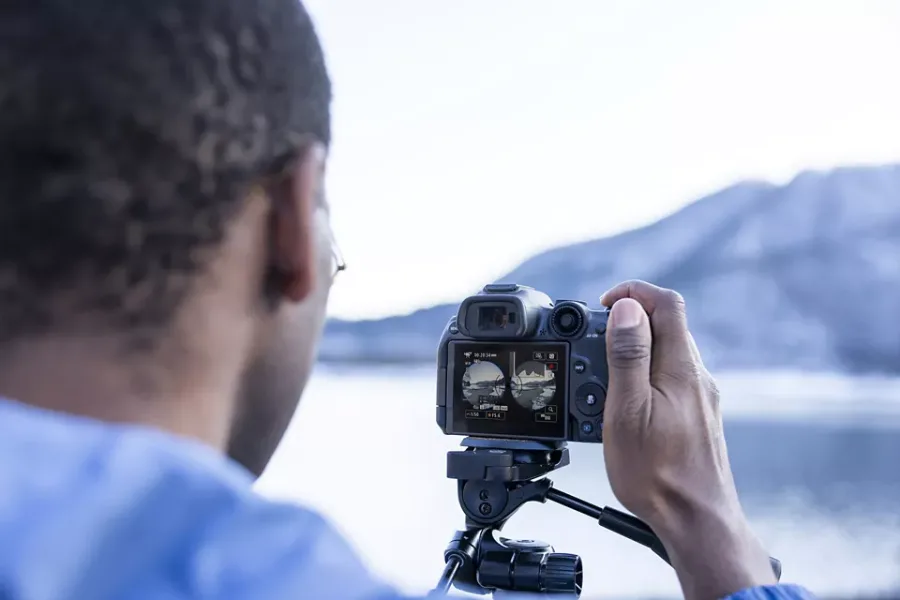 Canon RF-S 3.9mm f/3.5 STM Dual Fisheye Lens by  in  - EC MALL