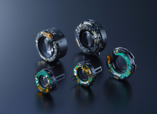 Tamron 50-300mm f/4.5-6.3 Di III VC VXD by  in  - EC MALL