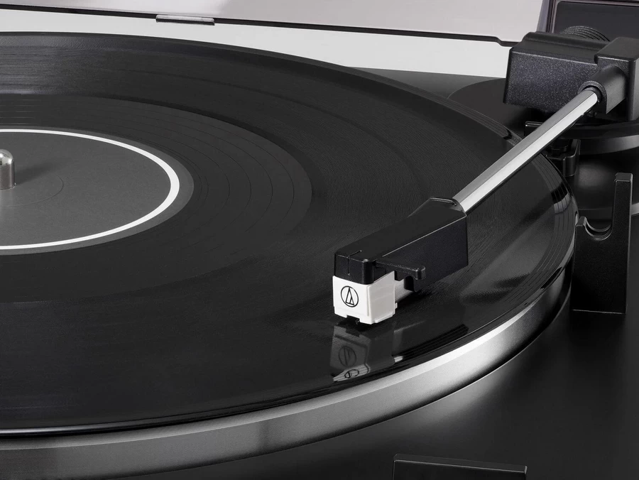 Audio Technica AT- LP60XBT เครื่องเล่นแผ่นเสียงไร้สายอัตโนมัติ by  in  - EC MALL