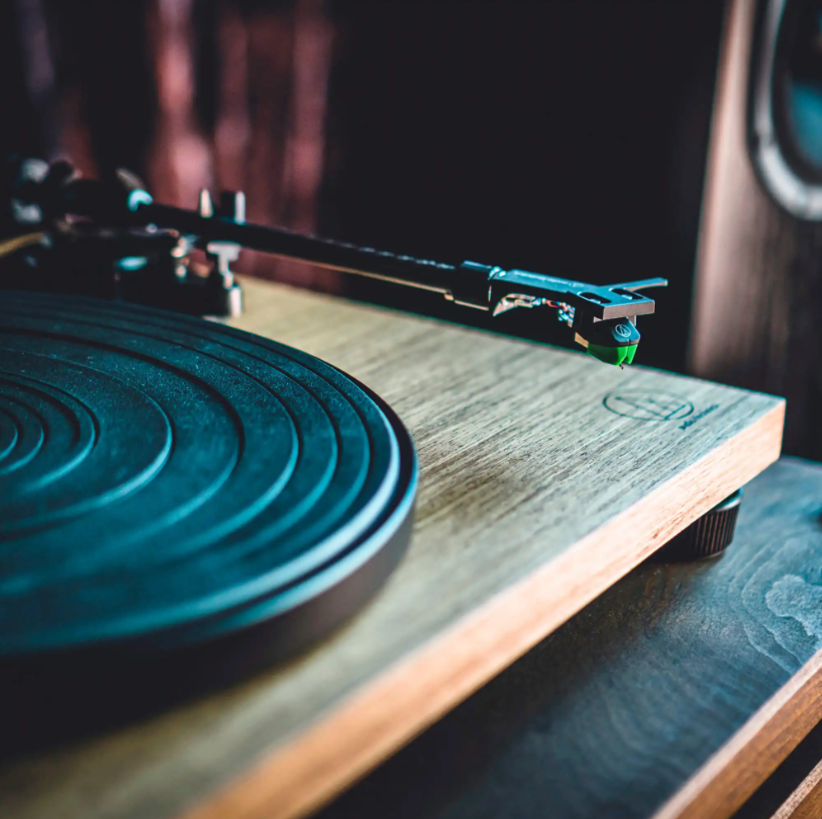 Audio-Technica AT-LPW40WN เครื่องเล่นแผ่นเสียงแบบแมนนวล by in - EC MALL