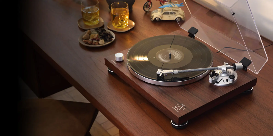 Audio-Technica AT-LPW50BT เครื่องเล่นแผ่นเสียงแบบแมนนวล by  in  - EC MALL