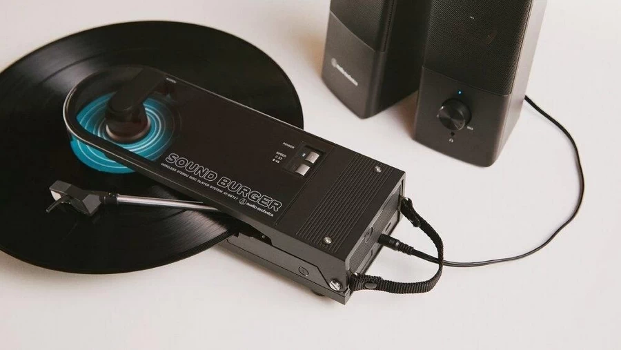 Audio-Technica AT-SB727 เครื่องเล่นแผ่นเสียงแบบพกพา Sound Burger Portable Bluetooth Turntable by  in  - EC MALL