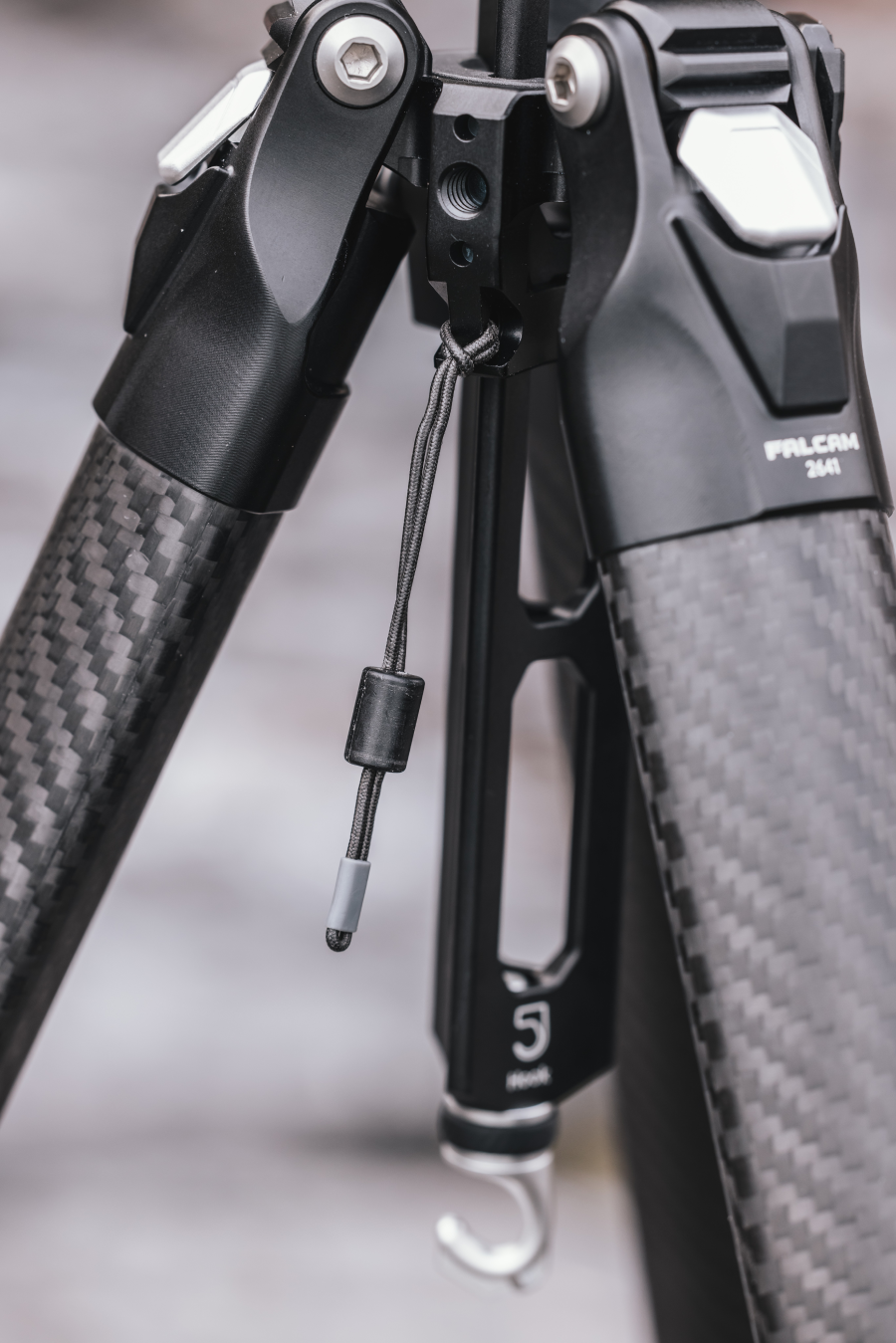 Falcam T00A4301 TreeRoot Quick Lock Travel Tripod (R141K-320P) by in - EC MALL