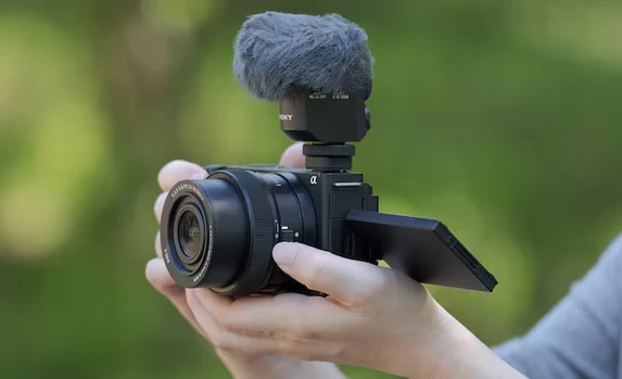 Sony E PZ 16-50mm f/3.5-5.6 OSS II by  in  - EC MALL